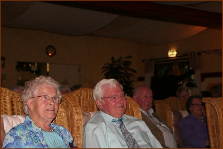 935 Willy & Gerard 264 Fanfare